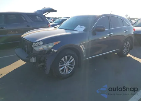 2011 Infiniti Fx35 z USA, uszkodzony, nr VIN JN8AS1MU5BM710822